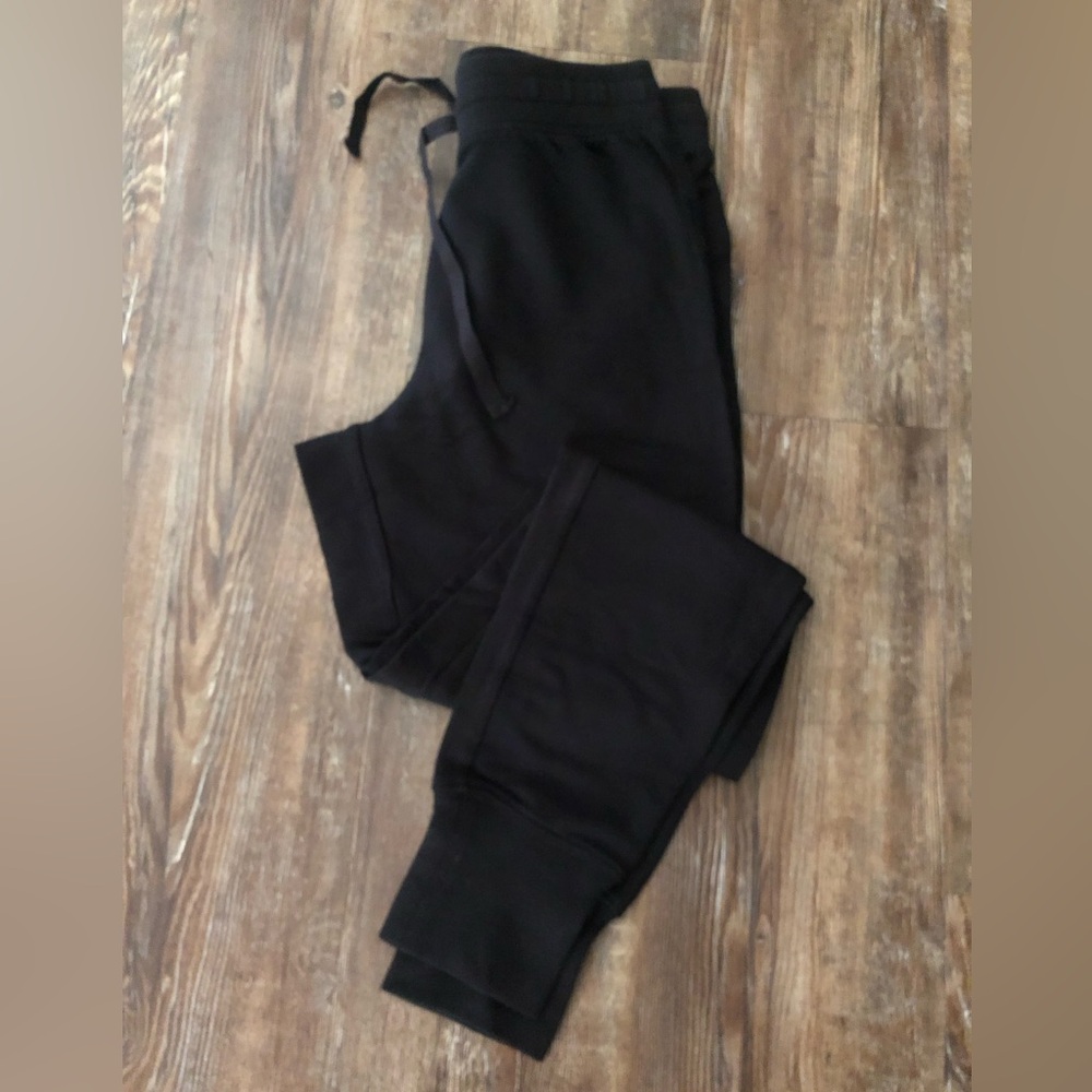Evy’s Tree Black Jogger Pants - Small